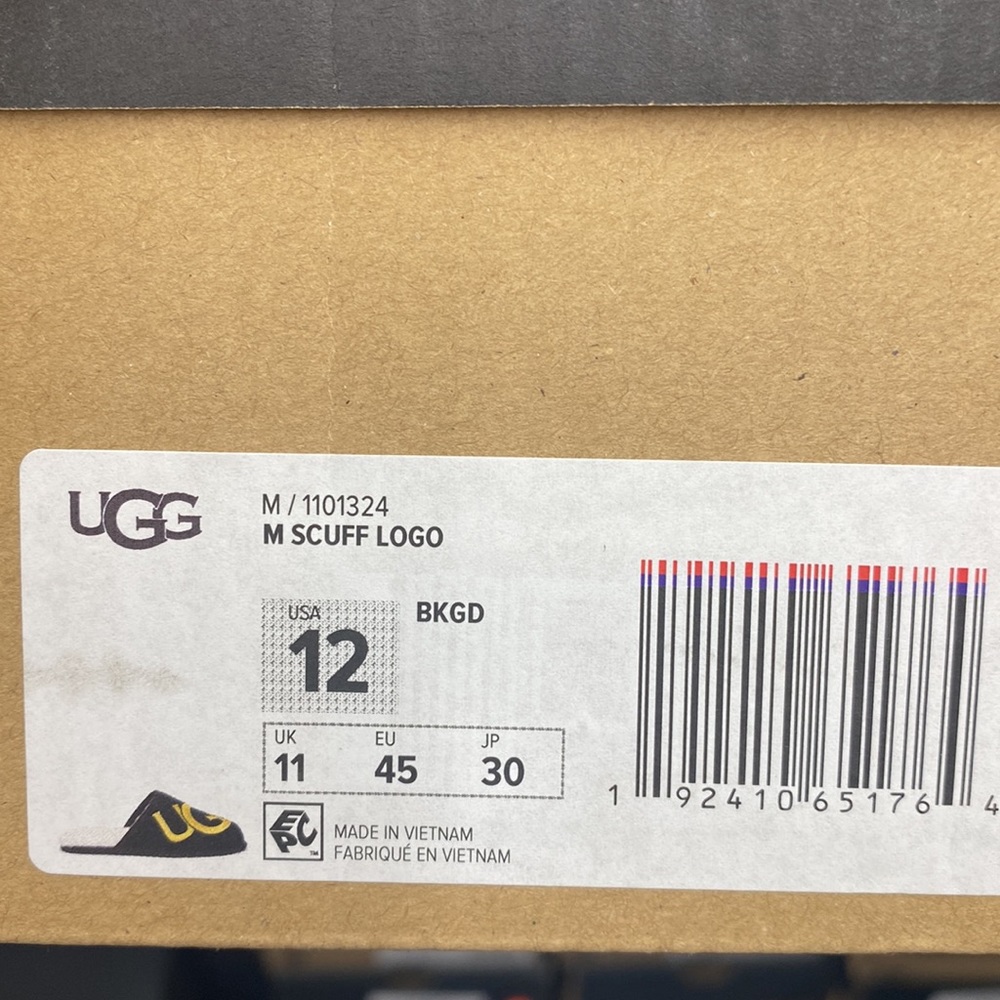 NWT UGG slippers for men black with gold logo sizes 11;12&13 - Picture 6 of 10